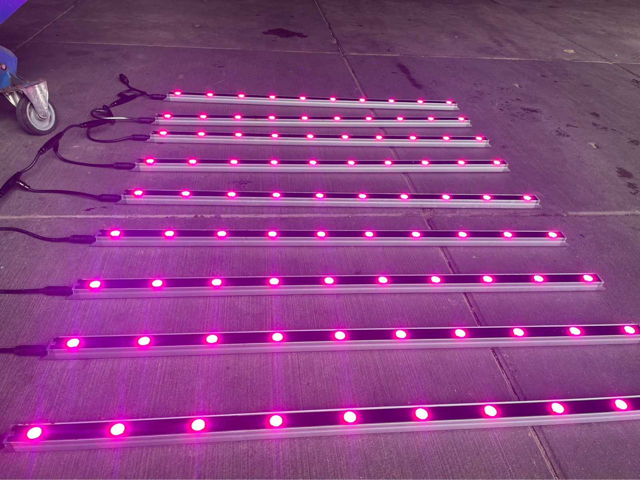Philips GP LED production DR/B 150 LB - Macchina agricola: foto 1 Philips GP LED production DR/B 150 LB - Macchina agricola: foto 1