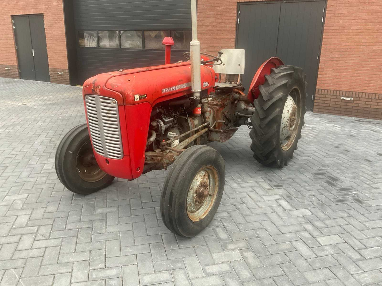 Massey Ferguson 35 X - Trattore: foto 1 Massey Ferguson 35 X - Trattore: foto 1