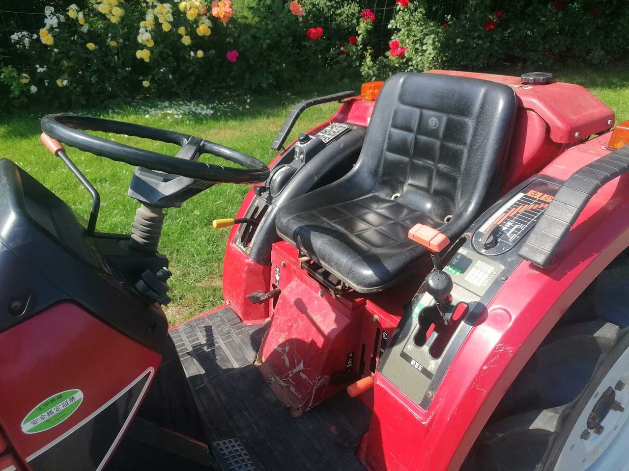 Mitsubishi MT205 - Trattore piccolo: foto 5 Mitsubishi MT205 - Trattore piccolo: foto 5