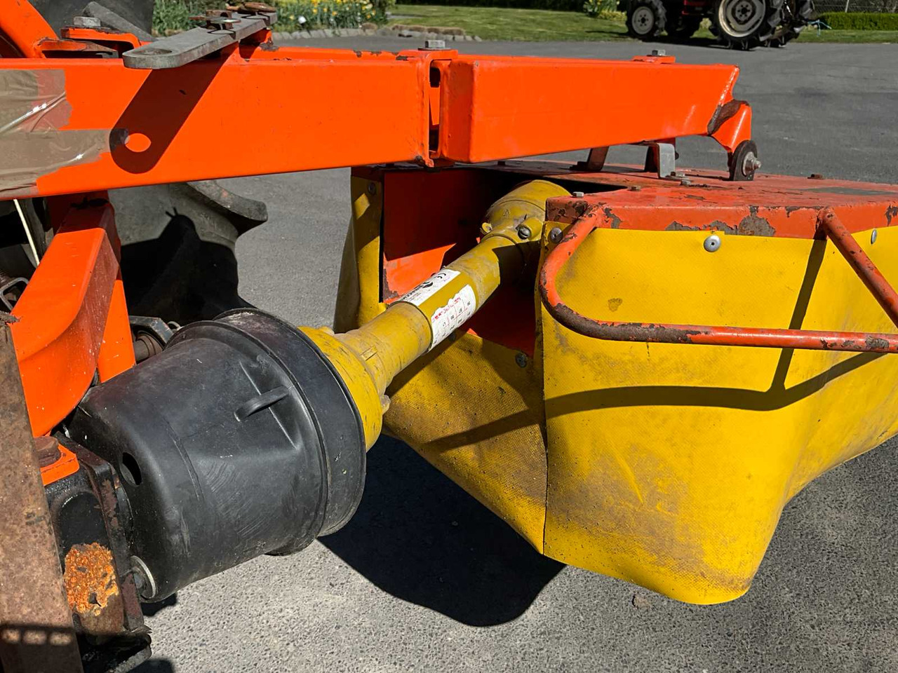 Mounted cutting deck for mini tractor - Trattore piccolo: foto 5 Mounted cutting deck for mini tractor - Trattore piccolo: foto 5