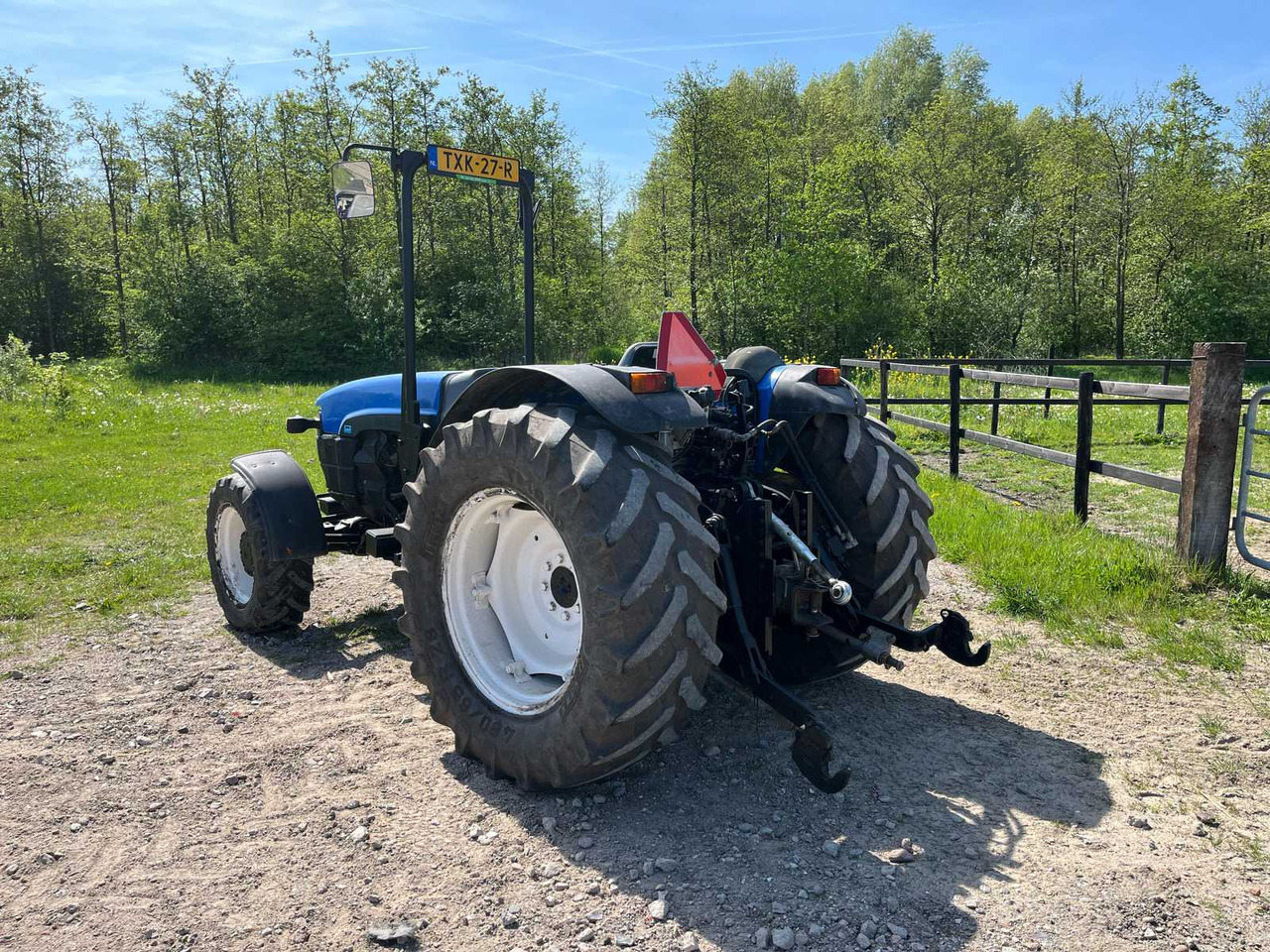 New Holland TN95F - Trattore: foto 3 New Holland TN95F - Trattore: foto 3