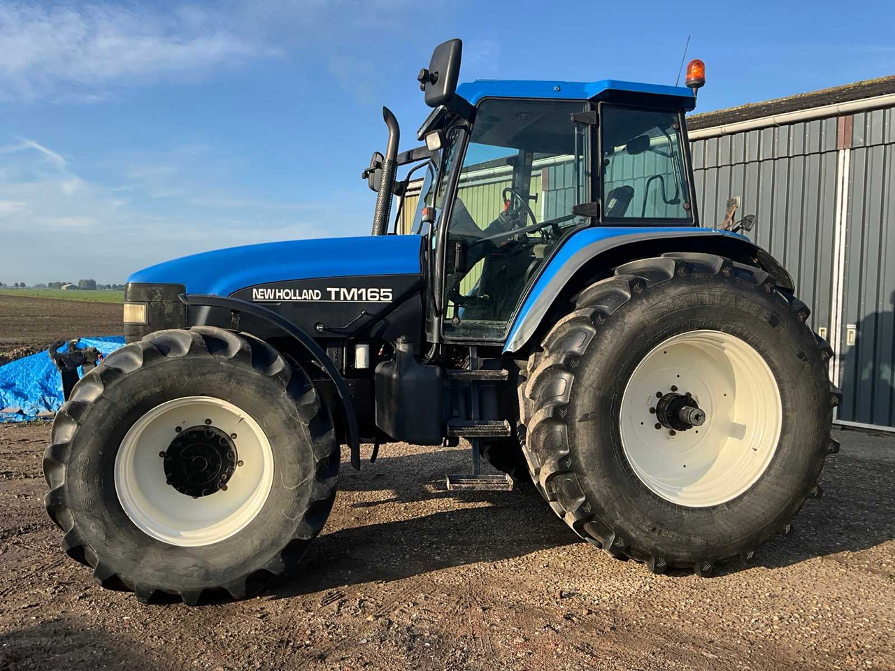 New holland TM165 - Trattore: foto 5 New holland TM165 - Trattore: foto 5