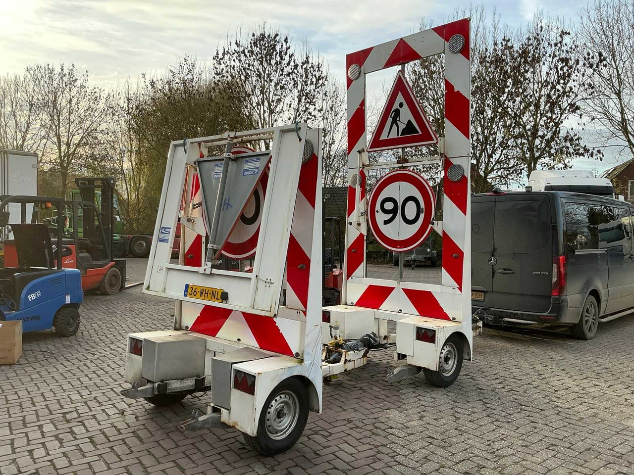 2011 WAGENAAR WA1800 ROAD SIGNPOSTING (2X) - Rimorchio: foto 1 2011 WAGENAAR WA1800 ROAD SIGNPOSTING (2X) - Rimorchio: foto 1