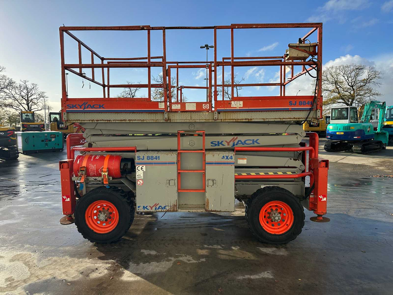 SKYJACK - 2009 - SJ-8841 - AERIAL PLATFORM - Piattaforma aerea: foto 4 SKYJACK - 2009 - SJ-8841 - AERIAL PLATFORM - Piattaforma aerea: foto 4