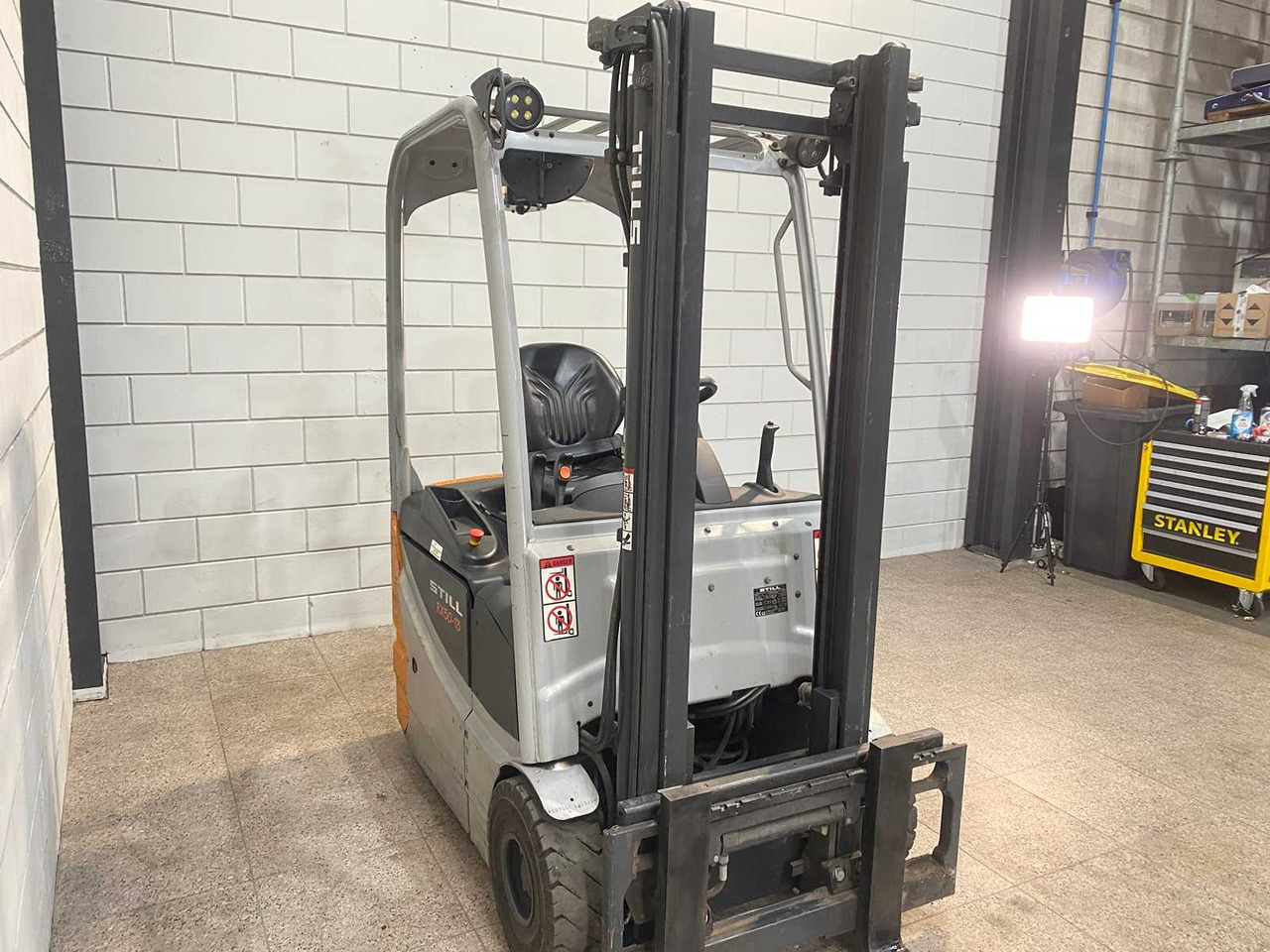 STILL - 2018 - RX50-13 - FORKLIFT TRUCK - Carrello elevatore: foto 3 STILL - 2018 - RX50-13 - FORKLIFT TRUCK - Carrello elevatore: foto 3