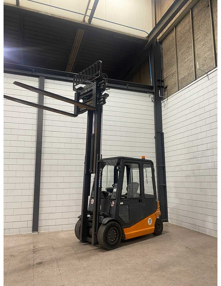 STILL - R60-40 - FORKLIFT - SIDE-SHIFT - FORK SETTER - Carrello elevatore: foto 3 STILL - R60-40 - FORKLIFT - SIDE-SHIFT - FORK SETTER - Carrello elevatore: foto 3