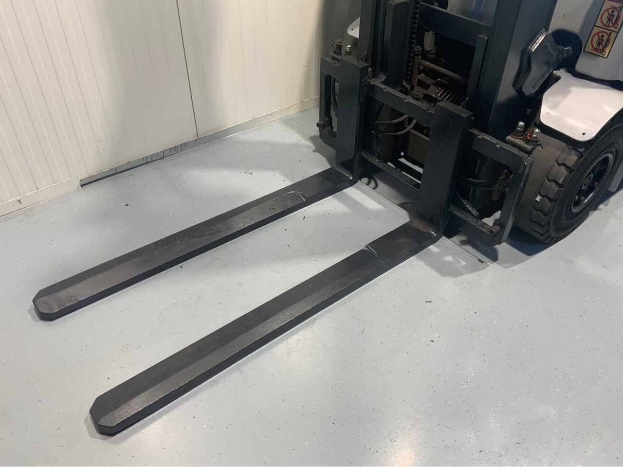 STILL RX60-25 - 2500KG LIFTING CAPACITY - 3865 HOURS - FORKLIFT - Carrello elevatore: foto 4 STILL RX60-25 - 2500KG LIFTING CAPACITY - 3865 HOURS - FORKLIFT - Carrello elevatore: foto 4