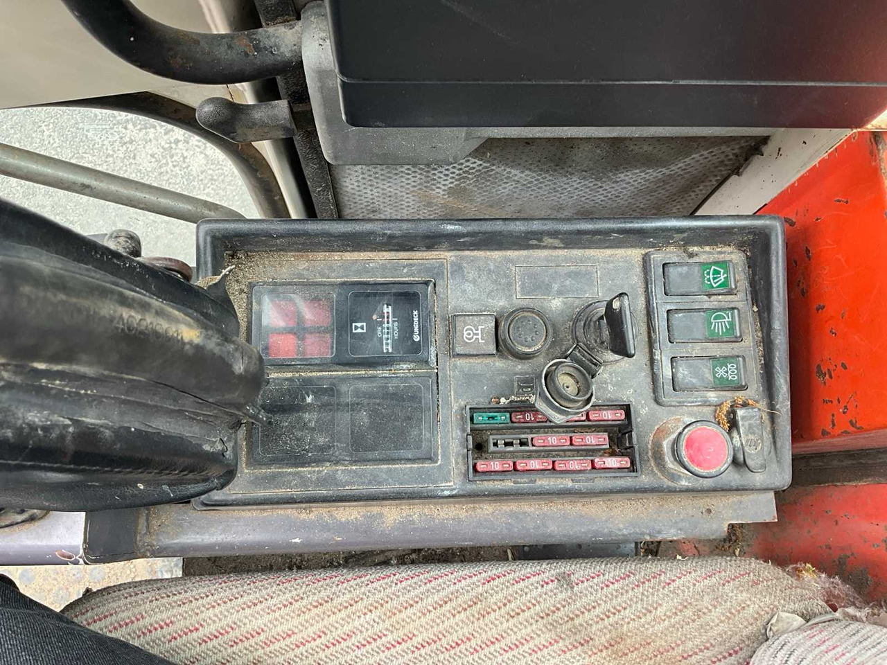 Escavatore cingolato Schaeff HR12: foto 20