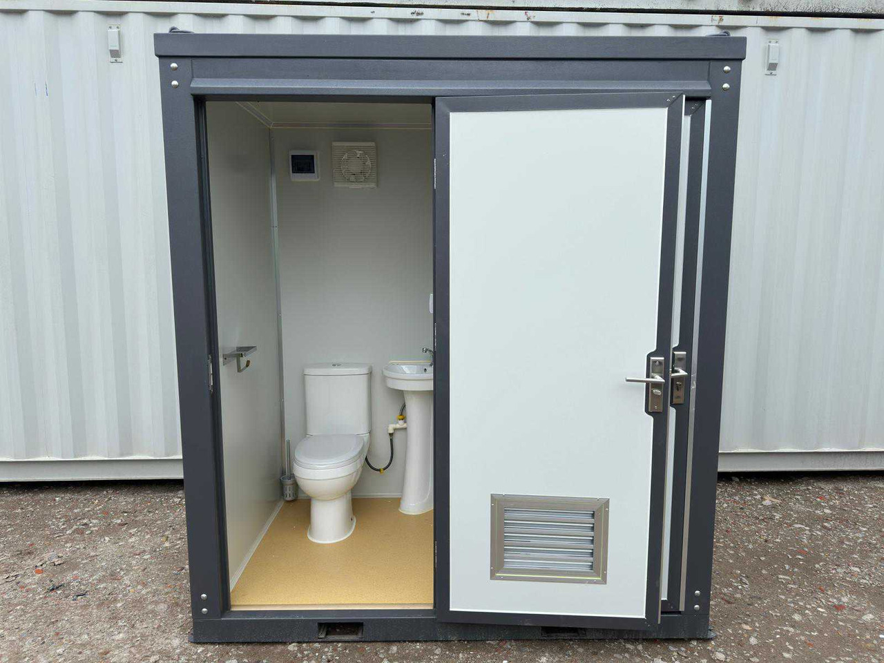 Stahlworks Double - Contenitore abitativo: foto 4 Stahlworks Double - Contenitore abitativo: foto 4