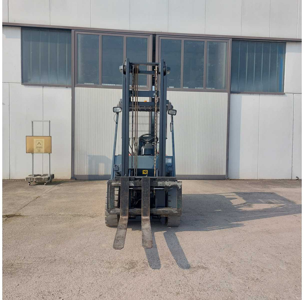TCM - FHB30-6 - 30 Q FORKLIFT - 2000 - Carrello elevatore: foto 4 TCM - FHB30-6 - 30 Q FORKLIFT - 2000 - Carrello elevatore: foto 4