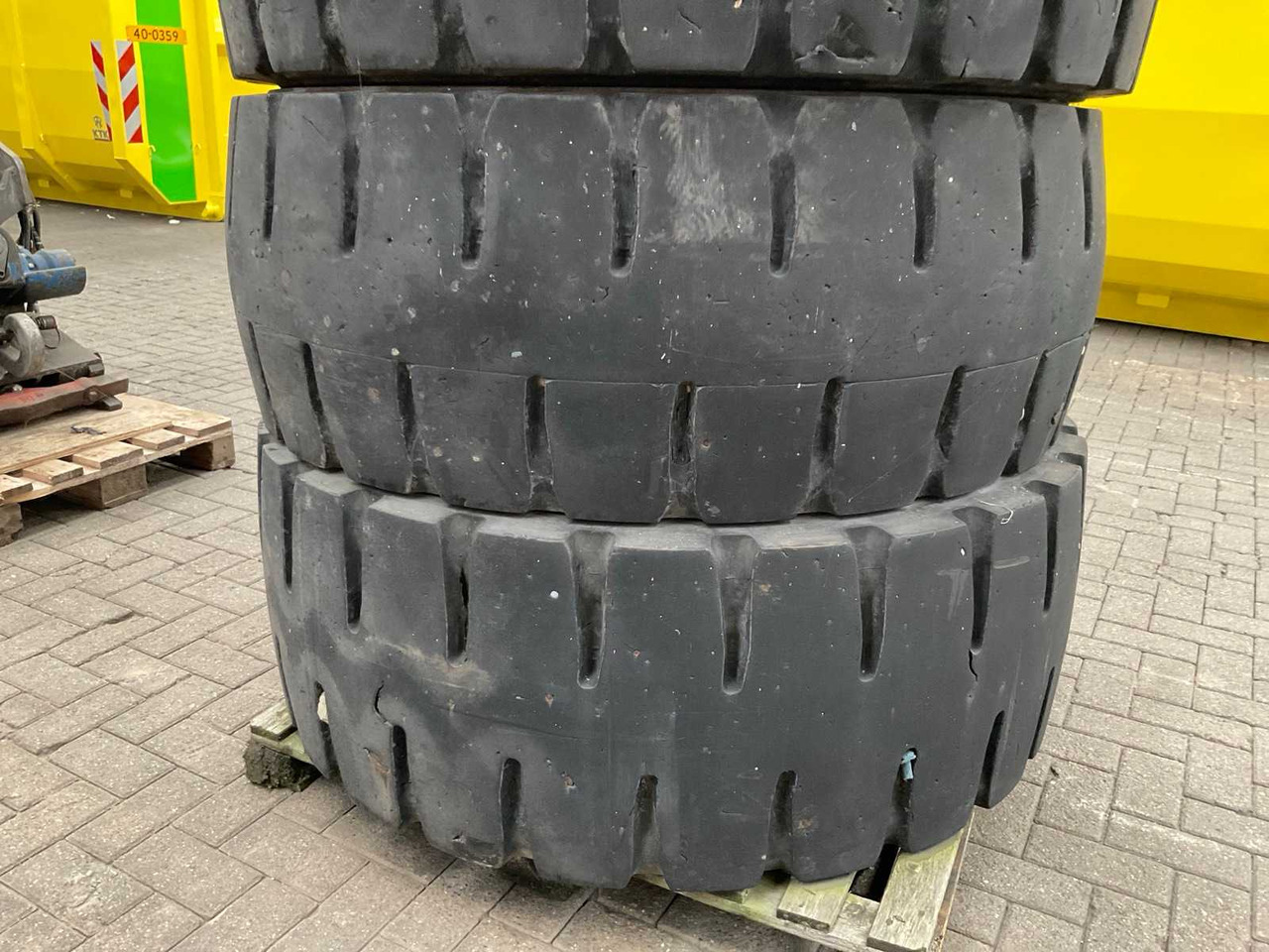 Trelleborg EMR1050 Grondverzet - Cerchi e pneumatici per Trattore: foto 4 Trelleborg EMR1050 Grondverzet - Cerchi e pneumatici per Trattore: foto 4