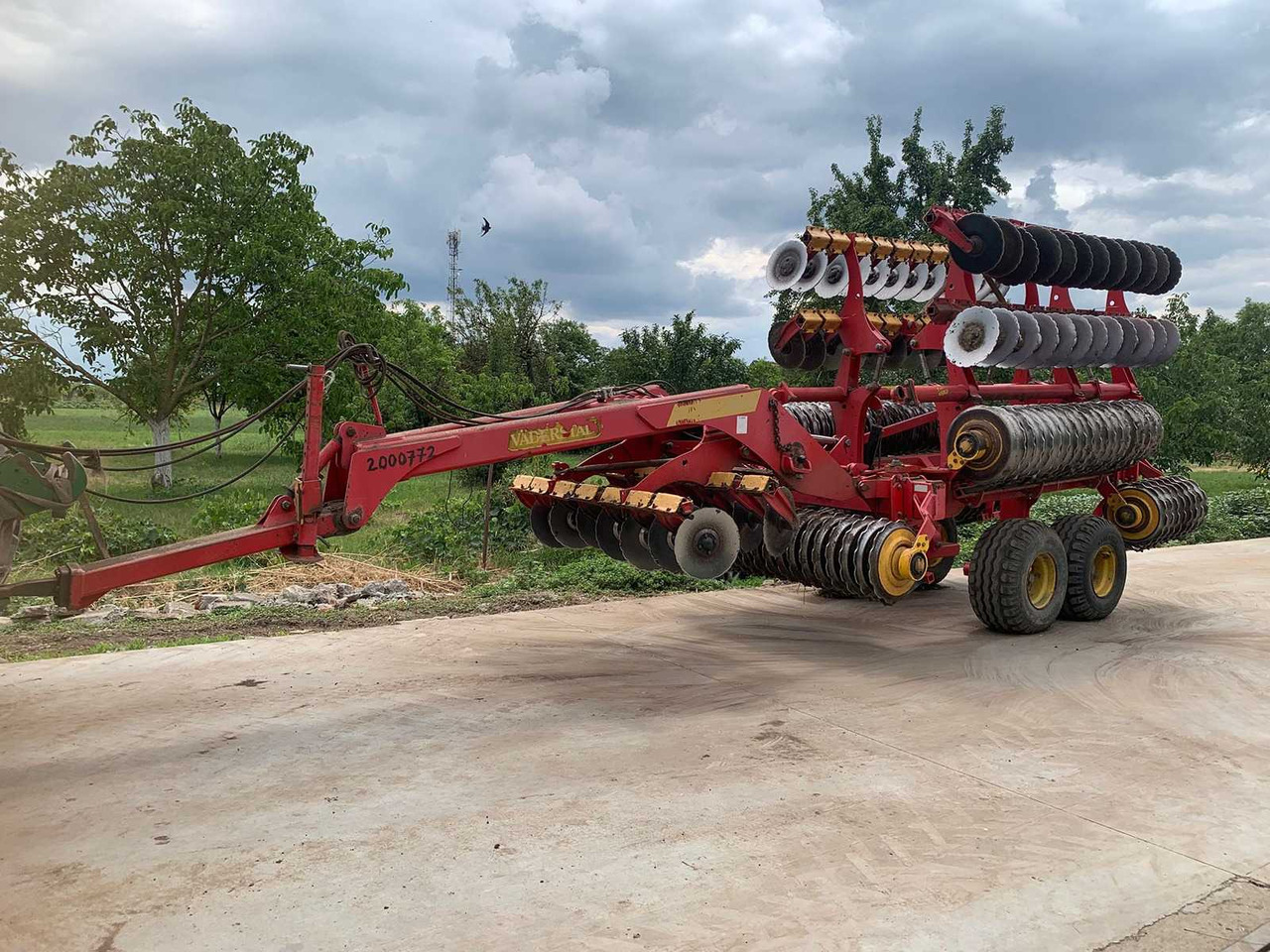 Vaderstad Carrier CR 820 - Rimorchio forestale: foto 1 Vaderstad Carrier CR 820 - Rimorchio forestale: foto 1