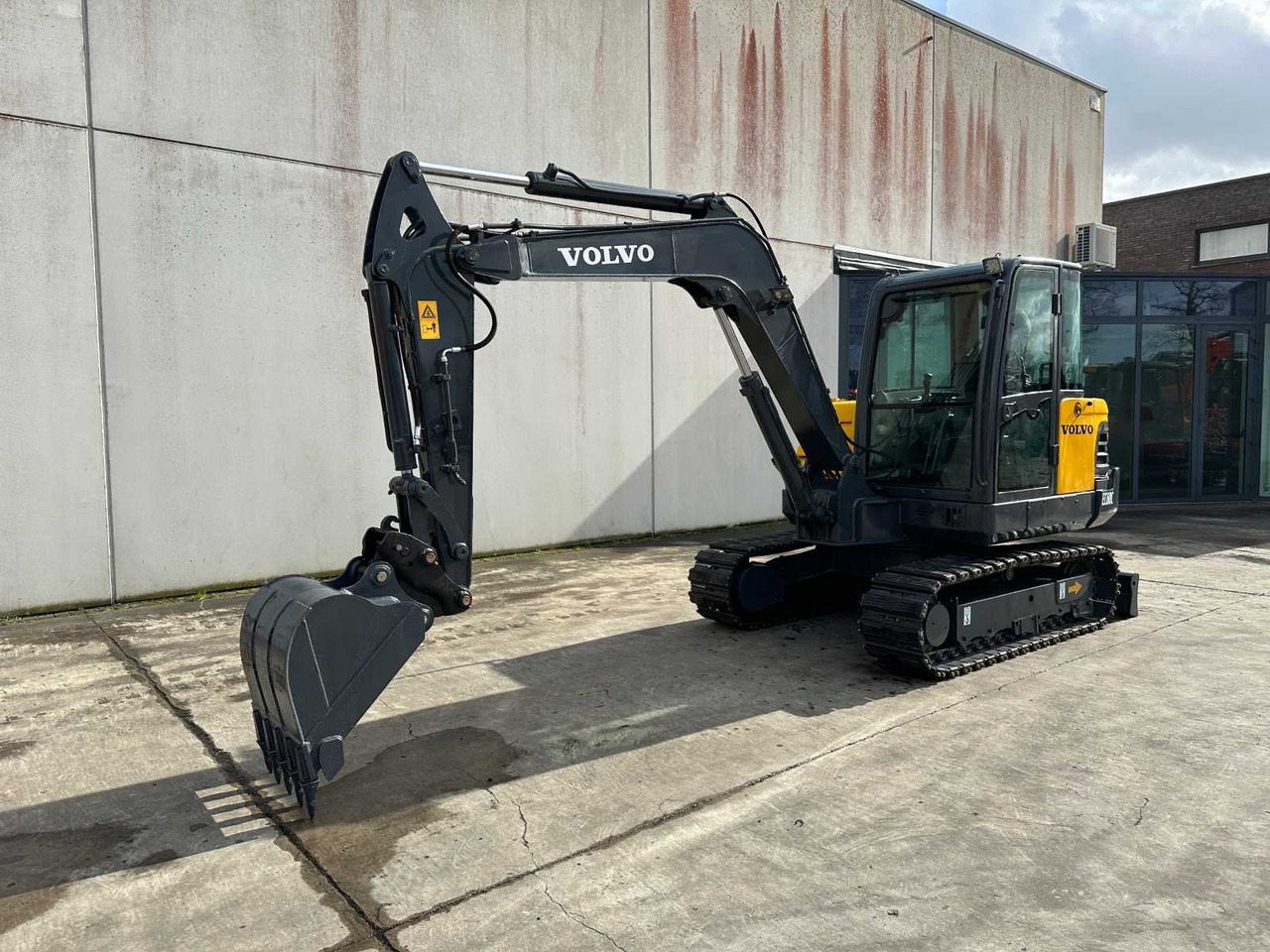 Volvo EC60C - Escavatore cingolato: foto 1 Volvo EC60C - Escavatore cingolato: foto 1