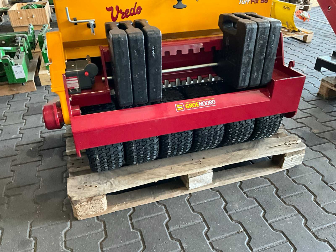Vredo Turf Fix 95 - Macchina per la semina: foto 5 Vredo Turf Fix 95 - Macchina per la semina: foto 5