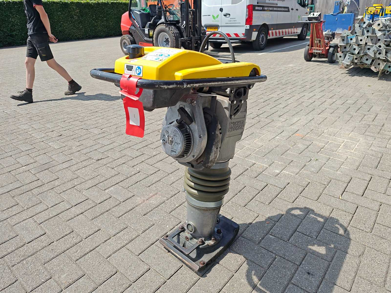 Wacker Neuson BS60-2 - Costipatore: foto 5 Wacker Neuson BS60-2 - Costipatore: foto 5