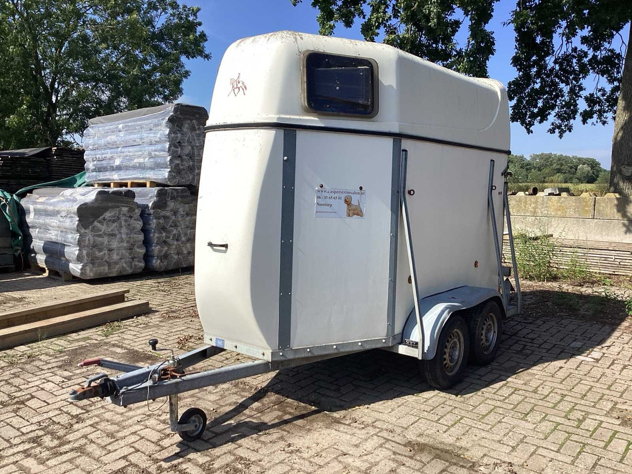 Westtrailers PT135 - Rimorchio trasporto bestiame: foto 1 Westtrailers PT135 - Rimorchio trasporto bestiame: foto 1