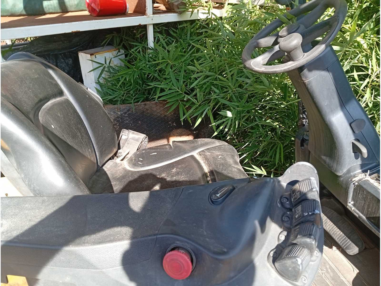 YALE - ERP22-35VL - FORKLIFT - 2010 - Carrello elevatore: foto 2 YALE - ERP22-35VL - FORKLIFT - 2010 - Carrello elevatore: foto 2