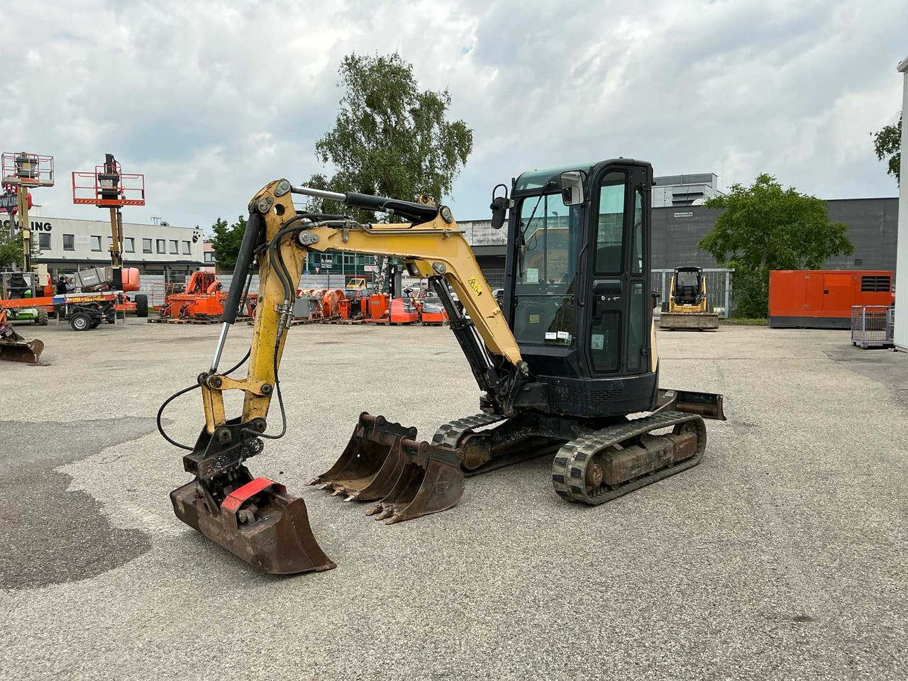 Yanmar VIO25-4 - Escavatore cingolato: foto 2 Yanmar VIO25-4 - Escavatore cingolato: foto 2