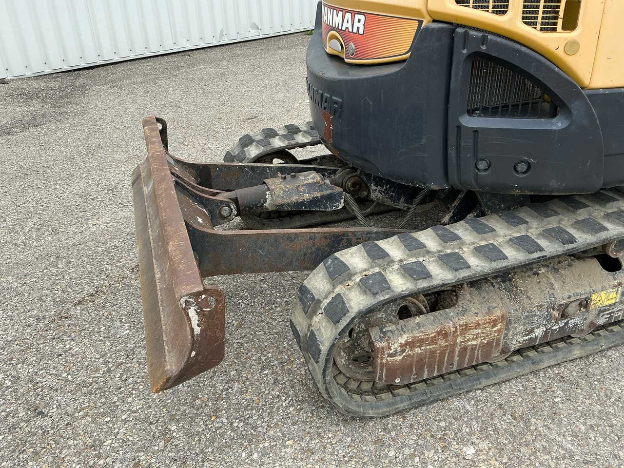 Yanmar VIO25-4 - Escavatore cingolato: foto 5 Yanmar VIO25-4 - Escavatore cingolato: foto 5