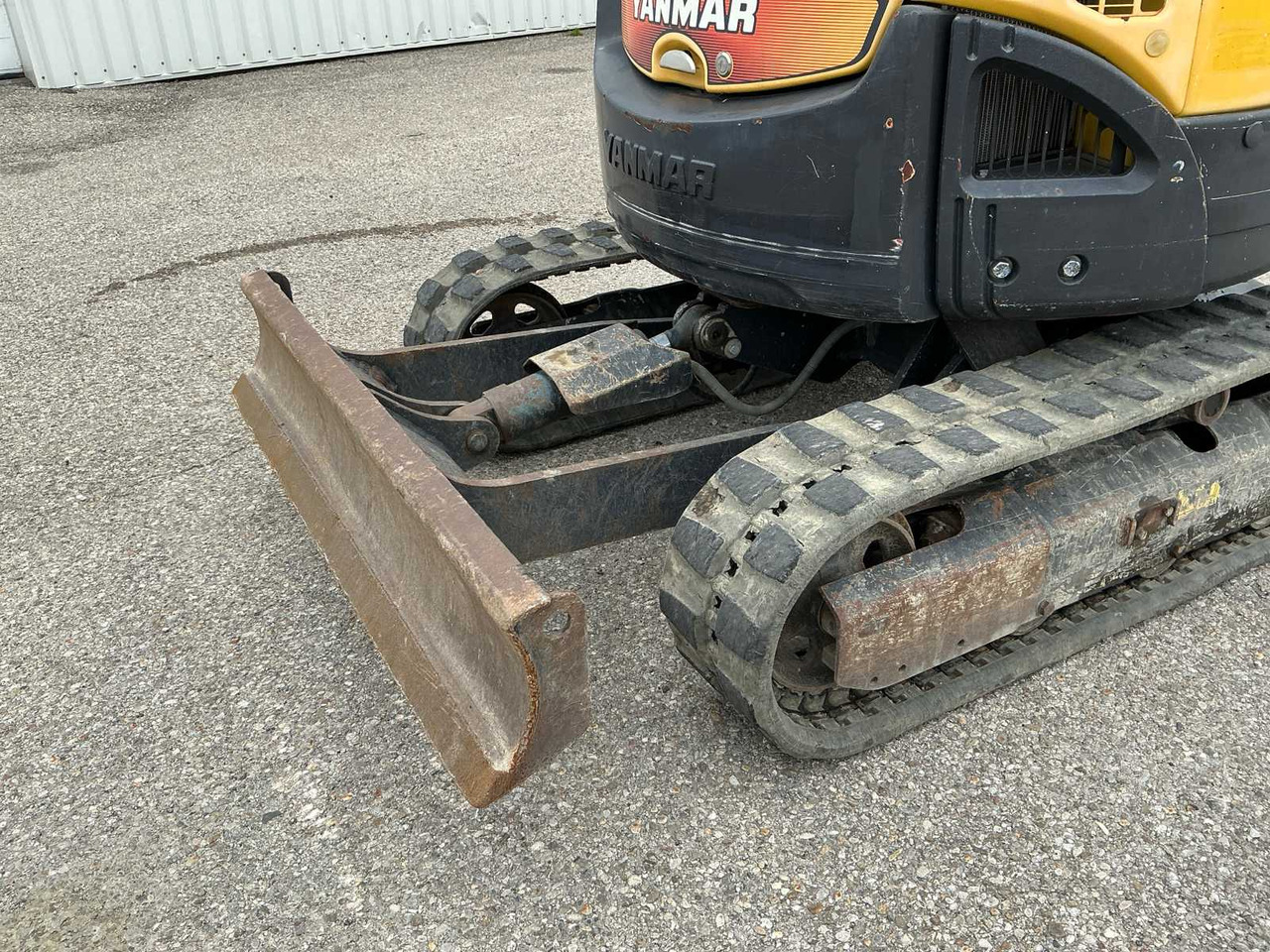 Yanmar VIO25-4 - Escavatore cingolato: foto 5 Yanmar VIO25-4 - Escavatore cingolato: foto 5