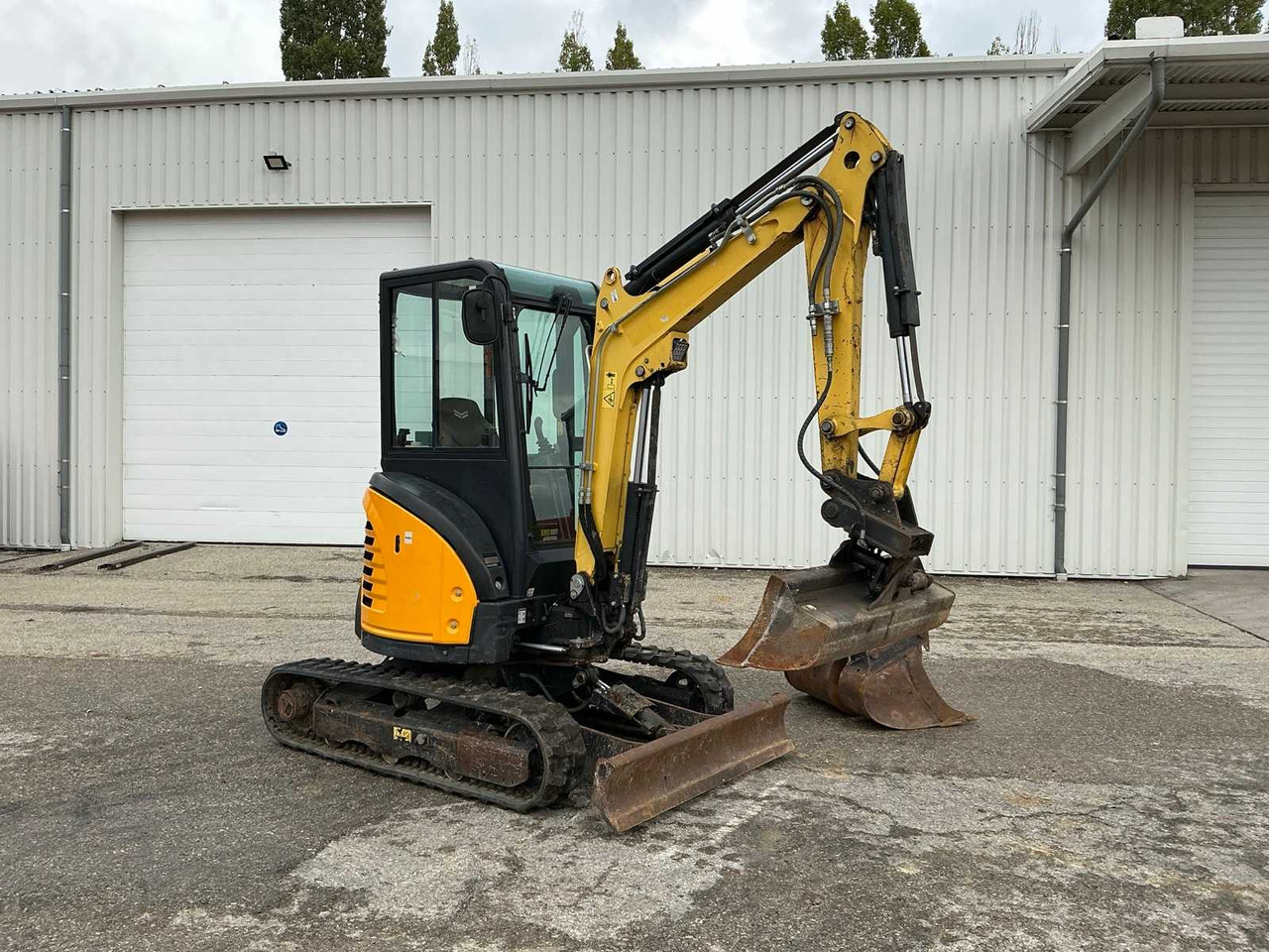 Yanmar Vio 26-6 - Escavatore cingolato: foto 1 Yanmar Vio 26-6 - Escavatore cingolato: foto 1