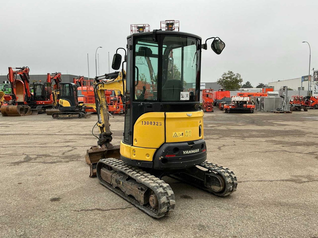 Yanmar Vio25 - Escavatore cingolato: foto 3 Yanmar Vio25 - Escavatore cingolato: foto 3