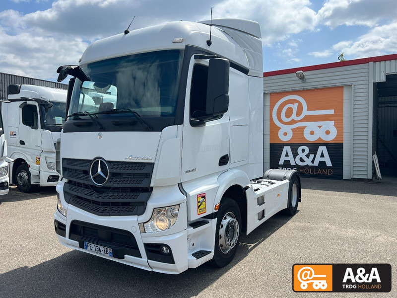 Mercedes-Benz ACTROS 1845 LS MP4 - FRIGO BOX - 438.000 KM - 2 TANKS - NEW CONDITION - 2019 - Trattore stradale: foto 4 Mercedes-Benz ACTROS 1845 LS MP4 - FRIGO BOX - 438.000 KM - 2 TANKS - NEW CONDITION - 2019 - Trattore stradale: foto 4