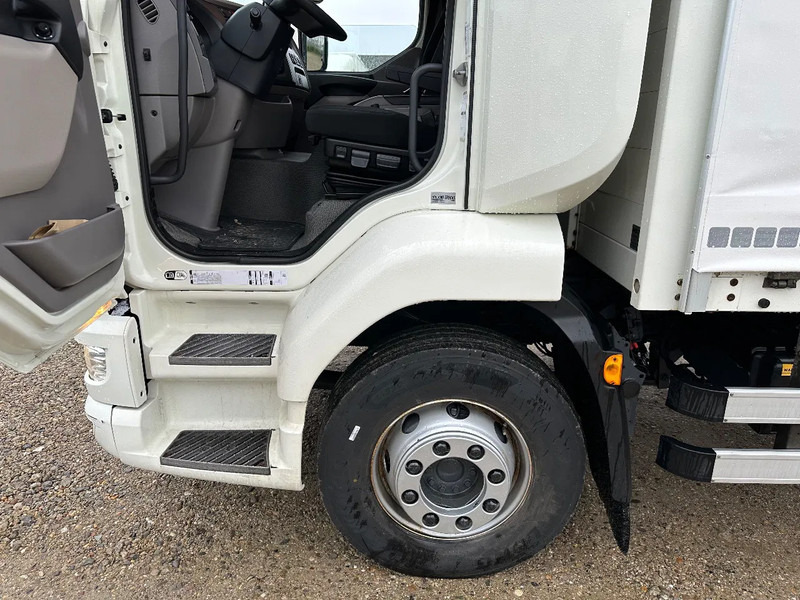 DAF LF 260 LF260.16 EURO6. 2022. - Camion centinato: foto 5 DAF LF 260 LF260.16 EURO6. 2022. - Camion centinato: foto 5