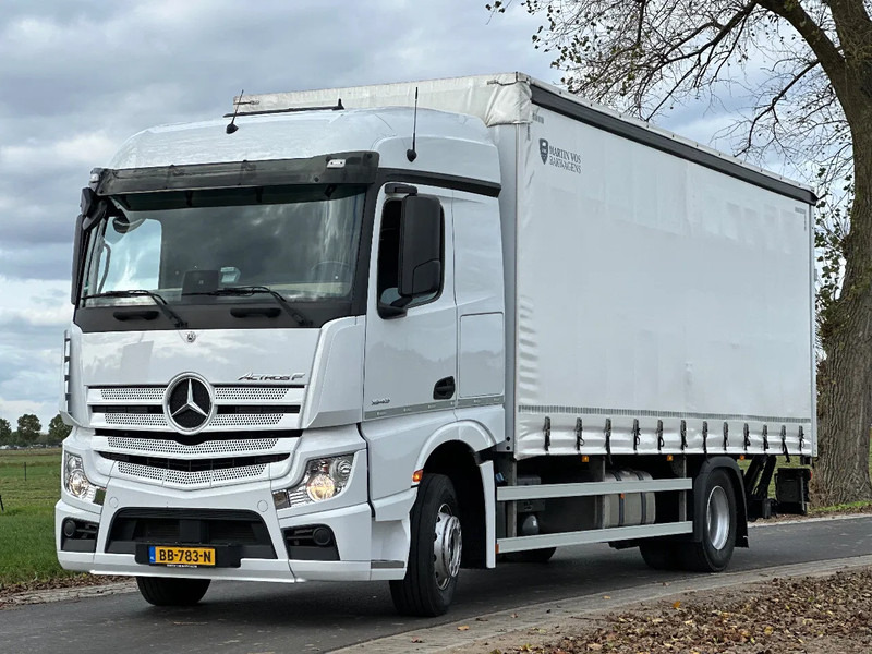 Mercedes-Benz Actros ACTROS 1843L 2022. 183432km Schuifzeil met Laadklep 2000kg - Camion centinato: foto 1 Mercedes-Benz Actros ACTROS 1843L 2022. 183432km Schuifzeil met Laadklep 2000kg - Camion centinato: foto 1