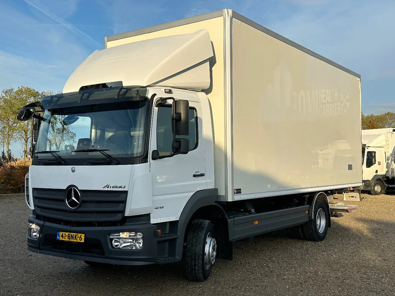 Mercedes-Benz Atego ATEGO1218 GEISOLEERDE OPBOUW 620x247x260! 2000kg Laadklep. - Autocarro furgonato: foto 1 Mercedes-Benz Atego ATEGO1218 GEISOLEERDE OPBOUW 620x247x260! 2000kg Laadklep. - Autocarro furgonato: foto 1