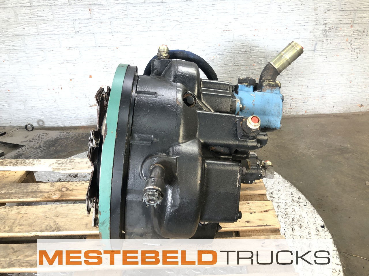 Clark Hurth Aandrijving C5451-207 - Cambio e ricambi per Camion: foto 4 Clark Hurth Aandrijving C5451-207 - Cambio e ricambi per Camion: foto 4