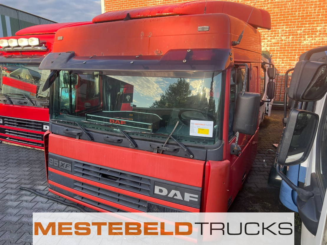 DAF Cabine Spacecab Euro 2 - Cabina per Camion: foto 1 DAF Cabine Spacecab Euro 2 - Cabina per Camion: foto 1