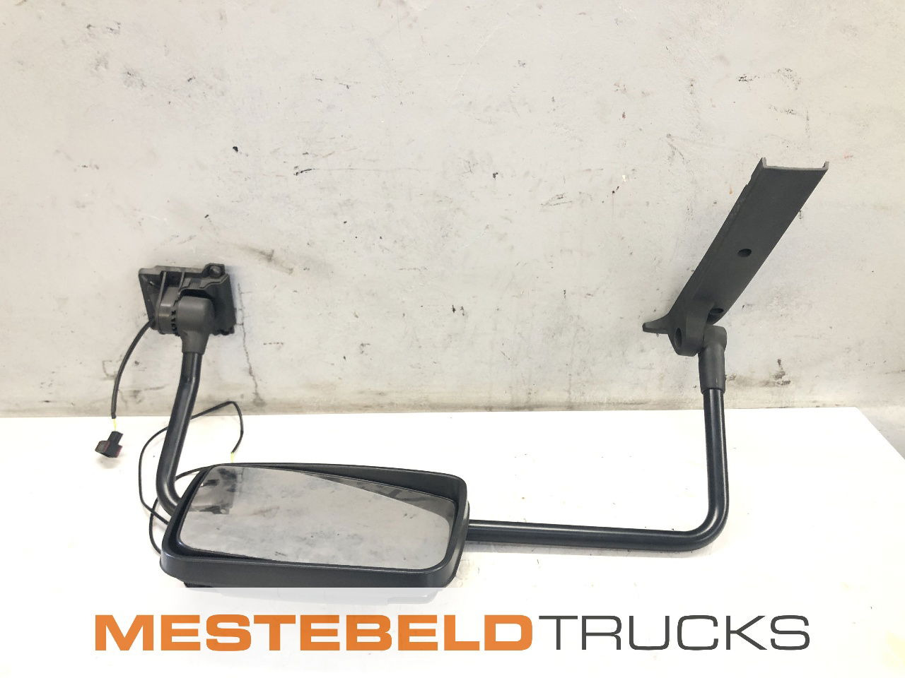 DAF Spiegel met steun rechts - Cabina e interni per Camion: foto 1 DAF Spiegel met steun rechts - Cabina e interni per Camion: foto 1