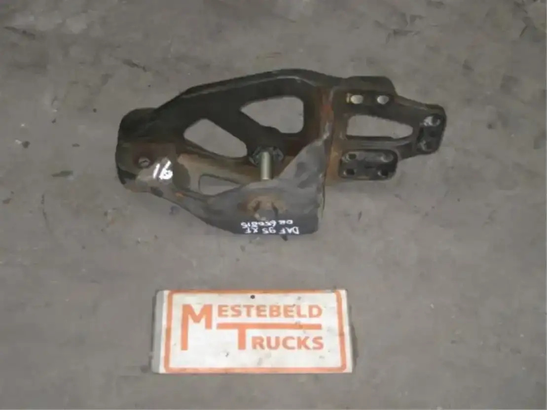 DAF Steun veerpakket XF 95 - Telaio per Camion: foto 1 DAF Steun veerpakket XF 95 - Telaio per Camion: foto 1