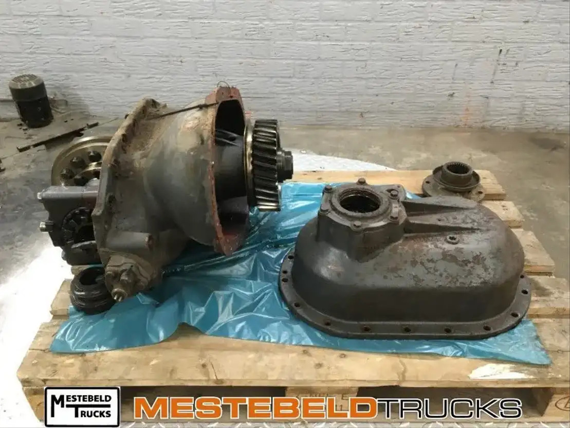 Ginaf Voorste differentieelhuis 1355T - Asse posteriore per Camion: foto 1 Ginaf Voorste differentieelhuis 1355T - Asse posteriore per Camion: foto 1