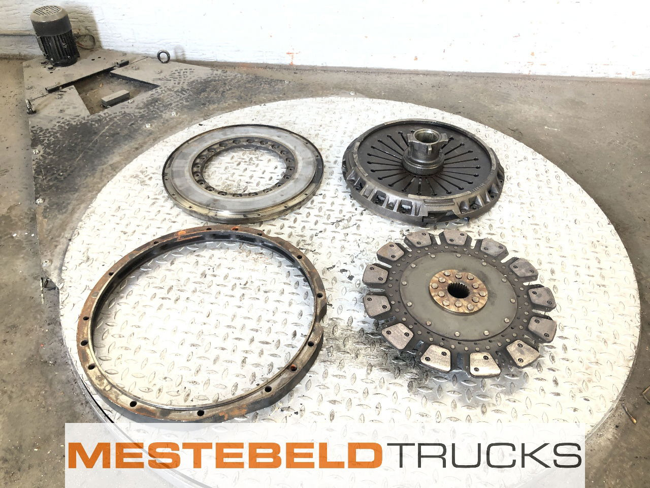 MAN Koppelingsset WSK 440 - Frizione e ricambi per Camion: foto 1 MAN Koppelingsset WSK 440 - Frizione e ricambi per Camion: foto 1