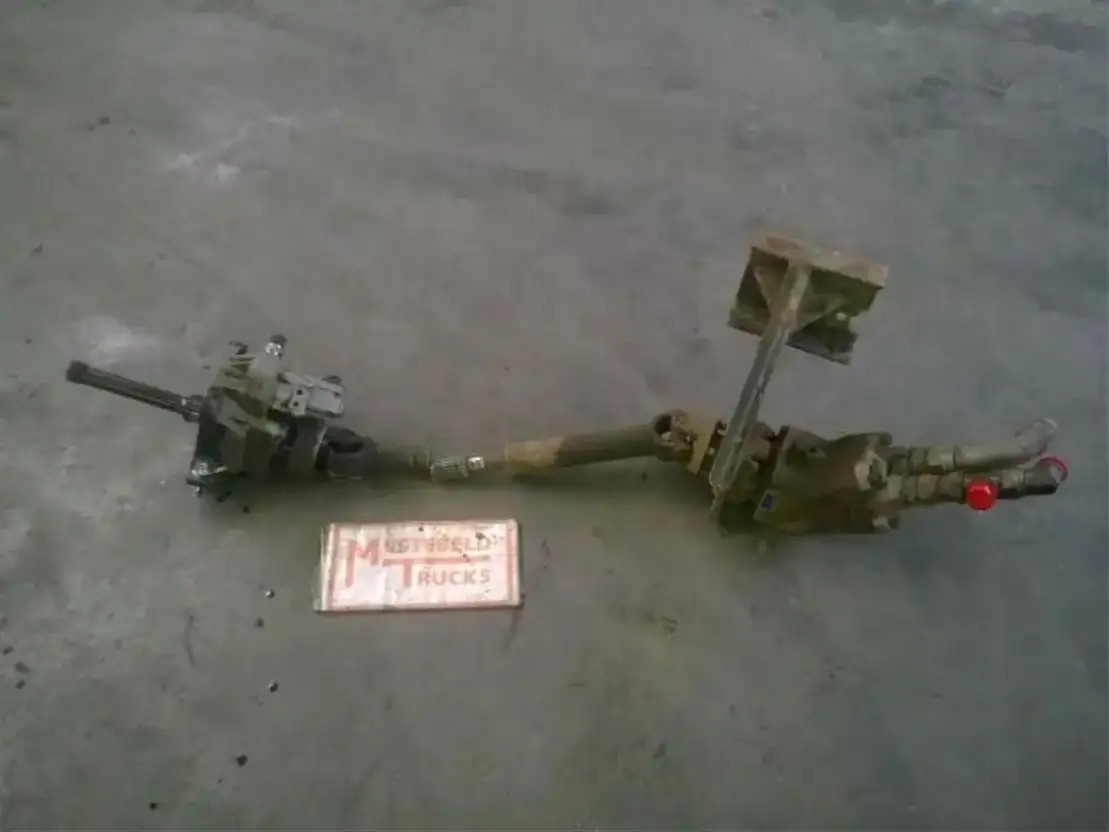 Mercedes-Benz PTO met pomp en as - Idraulica per Camion: foto 1 Mercedes-Benz PTO met pomp en as - Idraulica per Camion: foto 1