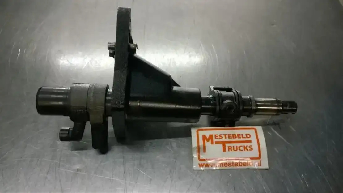 Mercedes-Benz Schakelstang met deksel - Cambio e ricambi per Camion: foto 1 Mercedes-Benz Schakelstang met deksel - Cambio e ricambi per Camion: foto 1