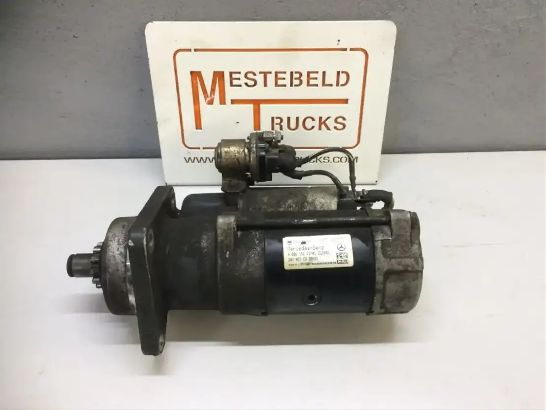 Mercedes-Benz Startmotor OM 904 LA  - Motore e ricambi per Camion: foto 1 Mercedes-Benz Startmotor OM 904 LA  - Motore e ricambi per Camion: foto 1