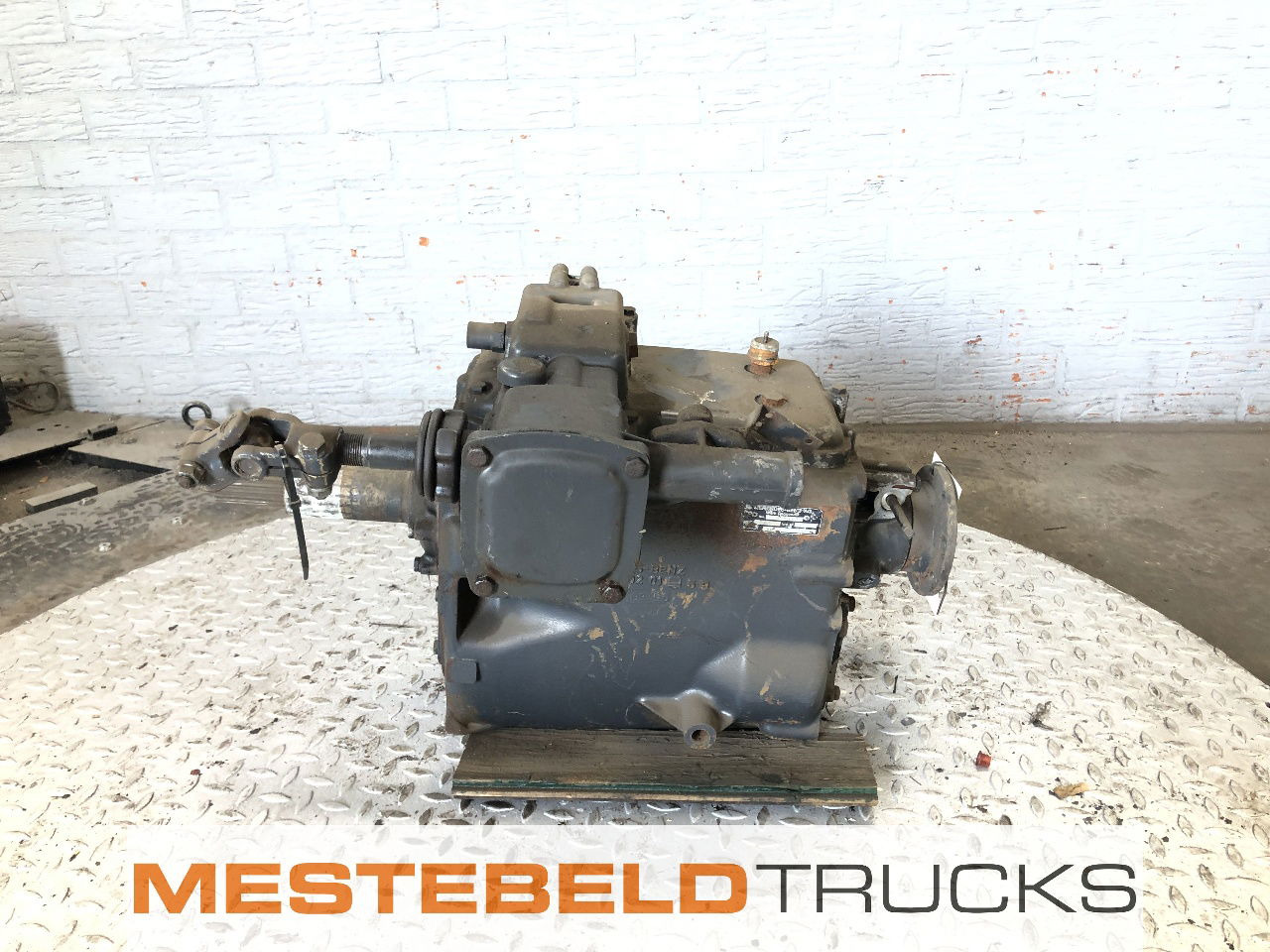 Mercedes-Benz Versnellingsbak G3/60-5/7.5 - Cambio e ricambi per Camion: foto 2 Mercedes-Benz Versnellingsbak G3/60-5/7.5 - Cambio e ricambi per Camion: foto 2