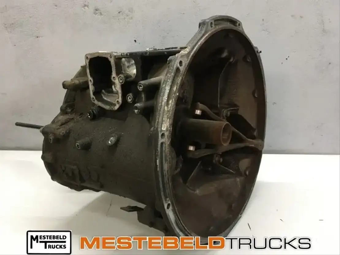 Mercedes-Benz Versnellingsbakhuis - Cambio e ricambi per Camion: foto 1 Mercedes-Benz Versnellingsbakhuis - Cambio e ricambi per Camion: foto 1
