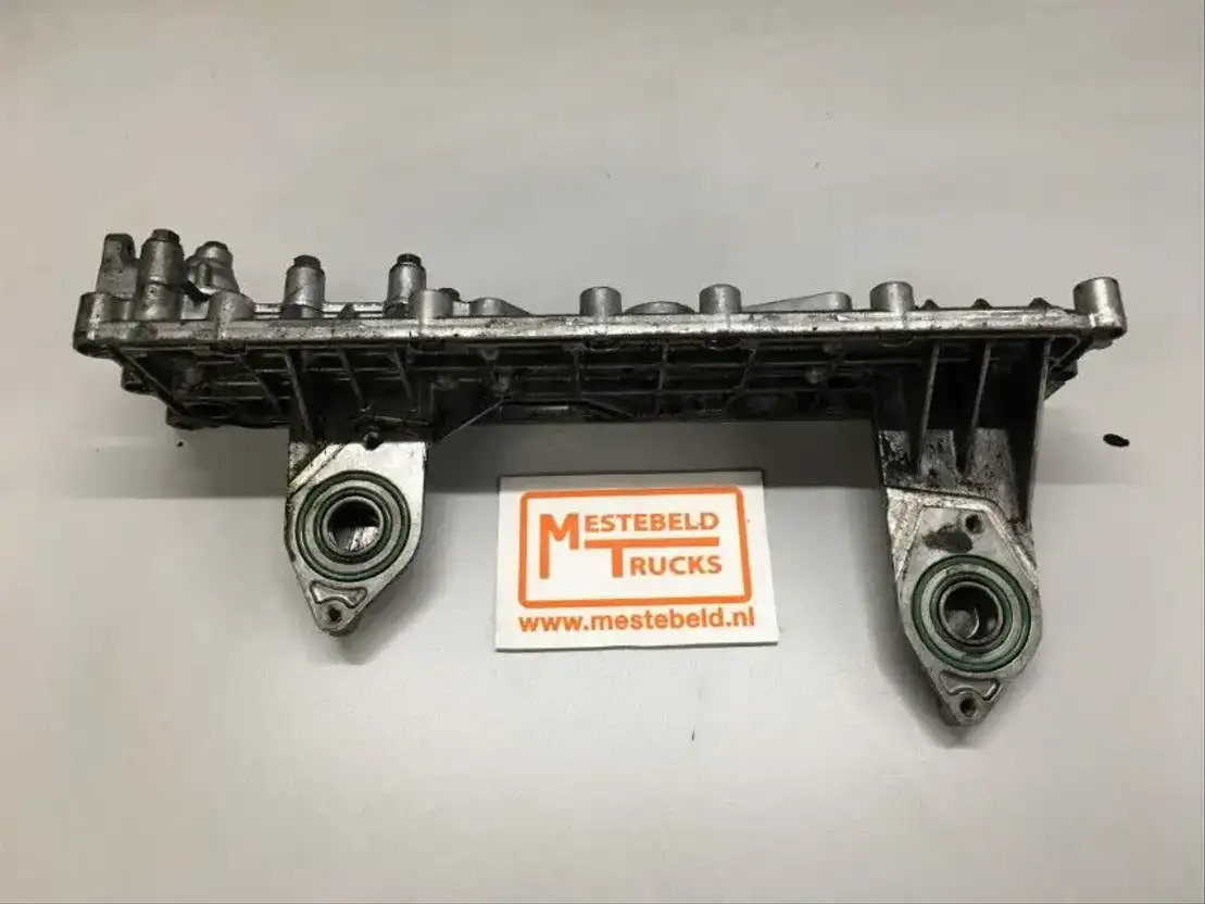 Scania Oliekoelerdeksel R164 - Motore e ricambi per Camion: foto 1 Scania Oliekoelerdeksel R164 - Motore e ricambi per Camion: foto 1