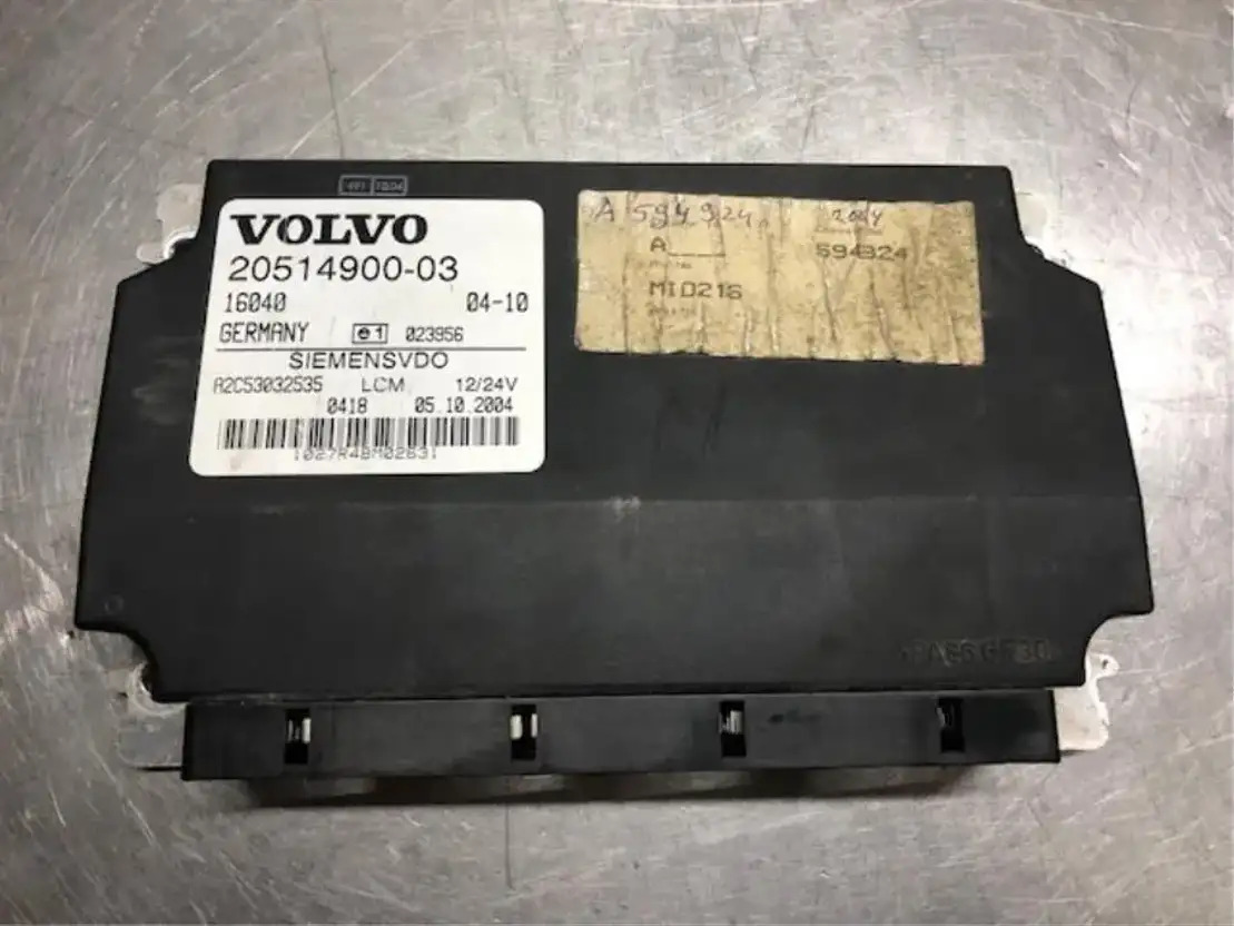 Volvo Computerunit VDO LCM - Sistema elettrico per Camion: foto 1 Volvo Computerunit VDO LCM - Sistema elettrico per Camion: foto 1