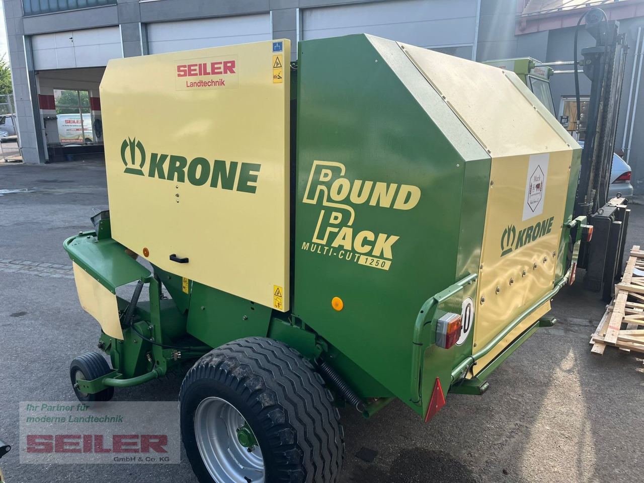 Krone Round Pack 1250 MC - Rotopressa: foto 2 Krone Round Pack 1250 MC - Rotopressa: foto 2