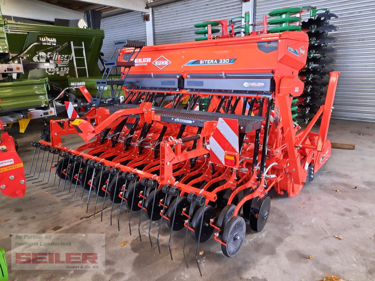 Kuhn HR 304 + Sitera 330-20E - Seminatrice combinata: foto 3 Kuhn HR 304 + Sitera 330-20E - Seminatrice combinata: foto 3