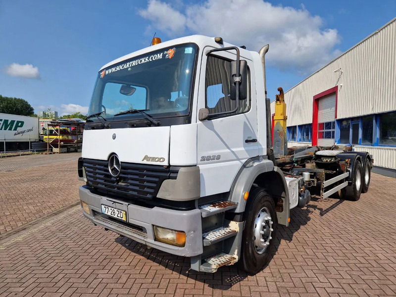 Mercedes-Benz Atego 2628 6x4, Manual gear, full steel suspension - Autocarro telaio: foto 2 Mercedes-Benz Atego 2628 6x4, Manual gear, full steel suspension - Autocarro telaio: foto 2