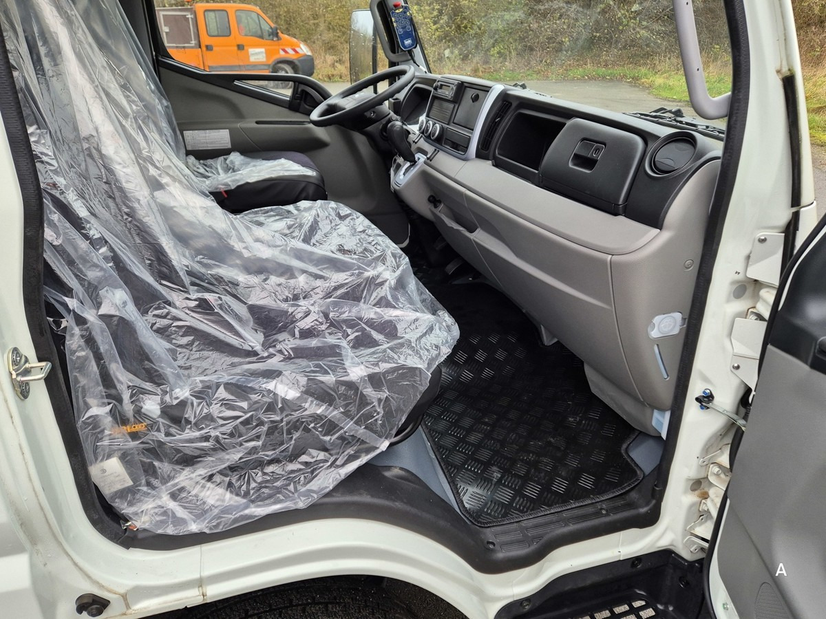 Autocarro scarrabile nuovo FUSO 3C15 Duonic Aut.City Abrollkipper AHK 3.5T: foto 14