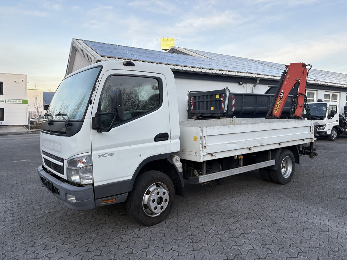 FUSO FUSO 7C18 Canter Pritsche 3.8m Kran 2x hydr. - Furgone con cassone fisso: foto 2 FUSO FUSO 7C18 Canter Pritsche 3.8m Kran 2x hydr. - Furgone con cassone fisso: foto 2
