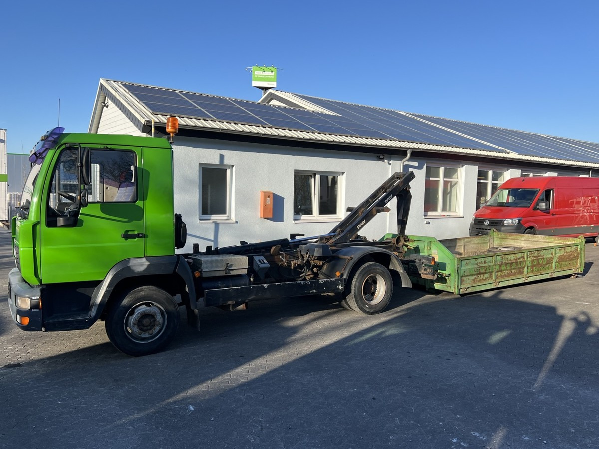 MAN 8.224 L2000 City Abrollkipper Atlas ARK52A inkl. - Autocarro scarrabile: foto 5 MAN 8.224 L2000 City Abrollkipper Atlas ARK52A inkl. - Autocarro scarrabile: foto 5