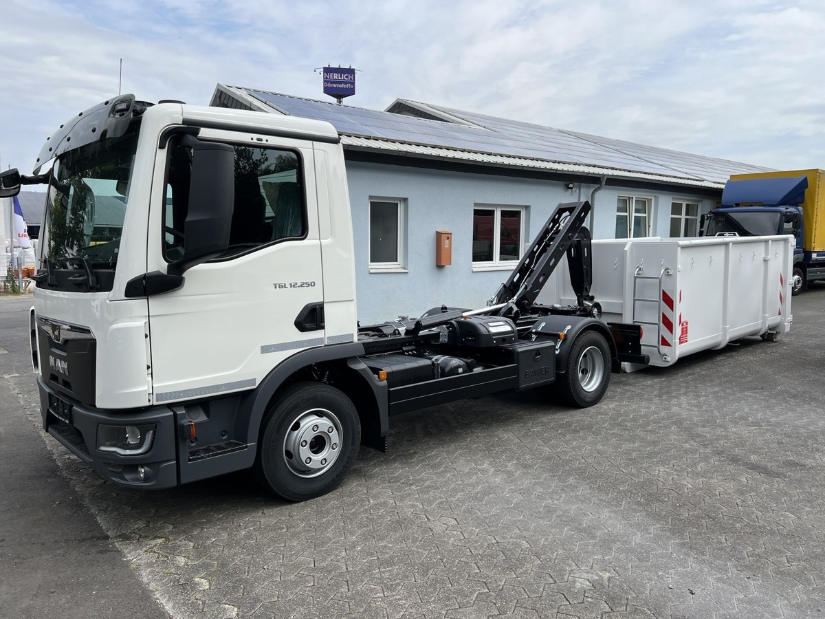 MAN TGL 12.250 BL NEU City Abrollkipper PowerMatic s - Autocarro scarrabile: foto 5 MAN TGL 12.250 BL NEU City Abrollkipper PowerMatic s - Autocarro scarrabile: foto 5